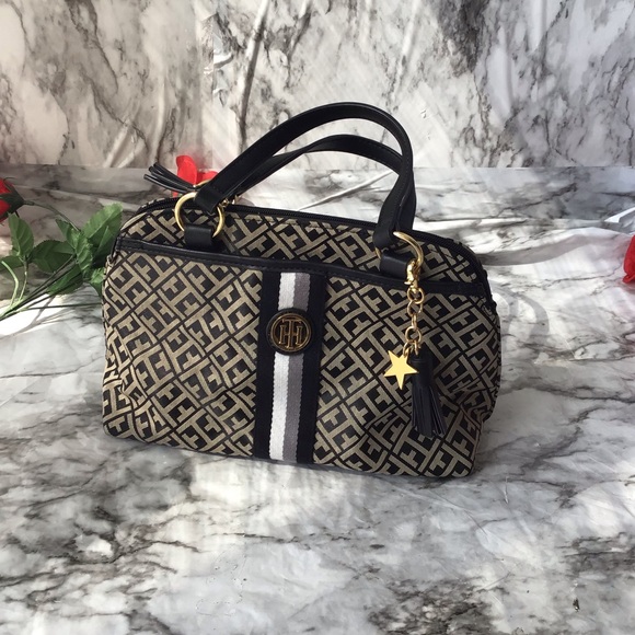 Tommy Hilfiger Handbags - Print Tommy Bag